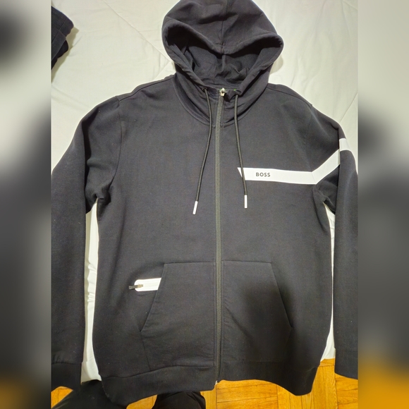 BOSS ZIP-UP HOODIE WITH LOGO STRIPE - Large